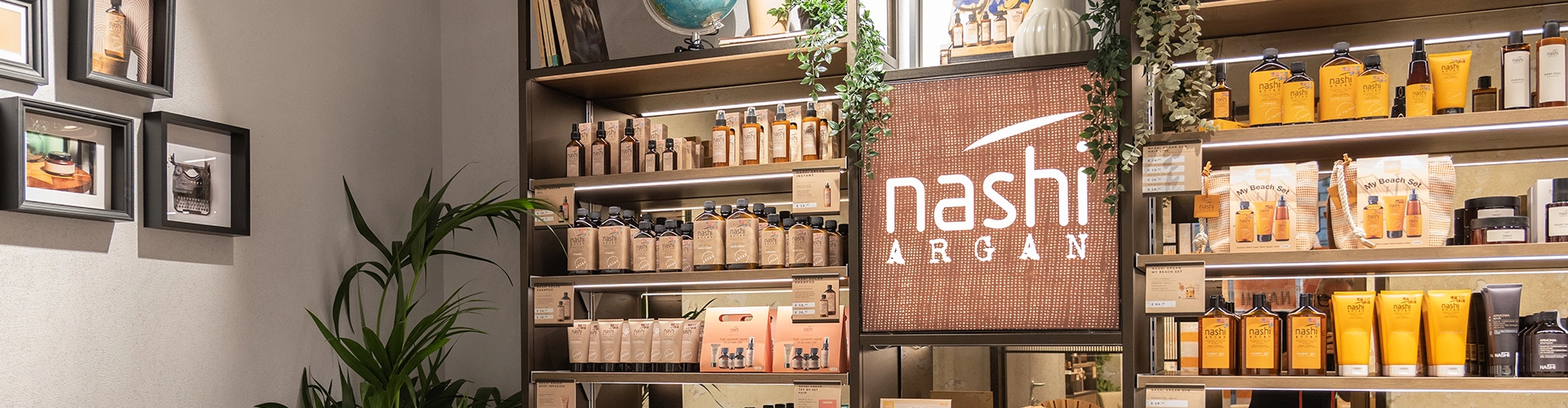 nashi-partner-desk